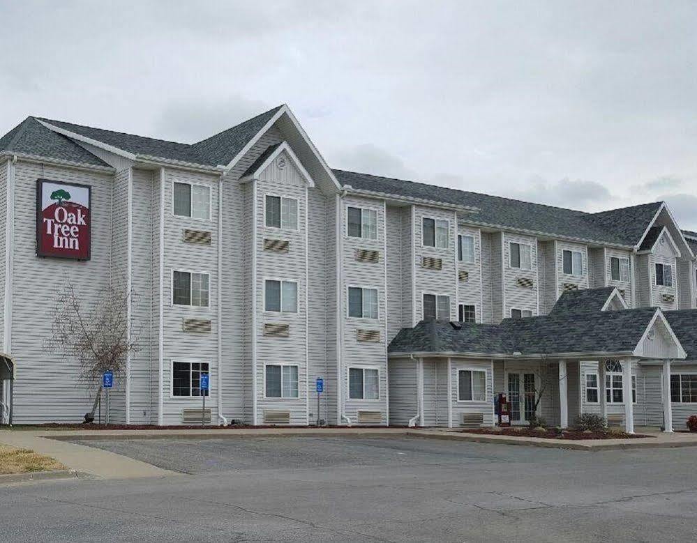 Travelodge By Wyndham Fort Scott Εξωτερικό φωτογραφία